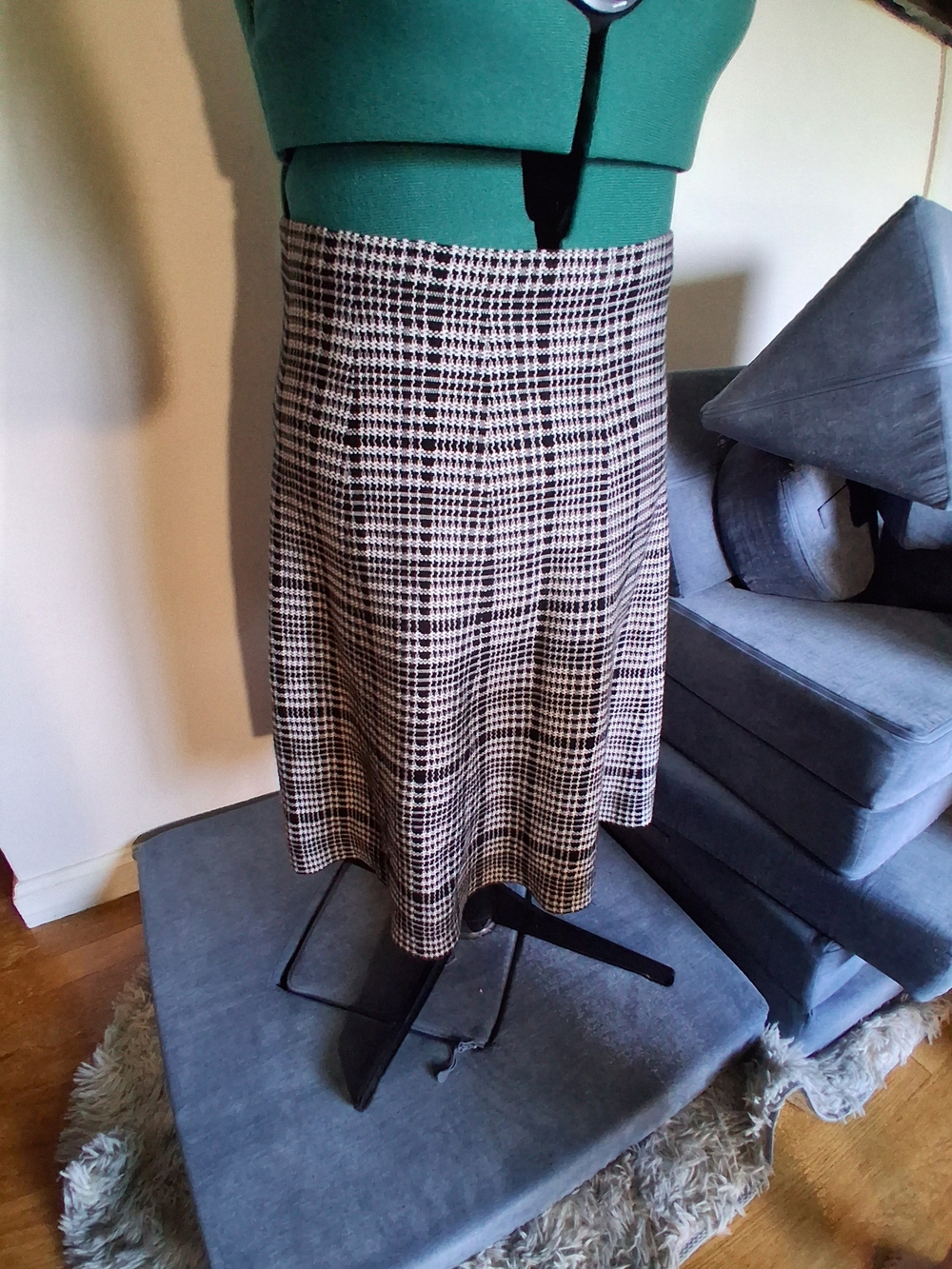 Vila Milano Houndstooth Midi Skirt - Black & White